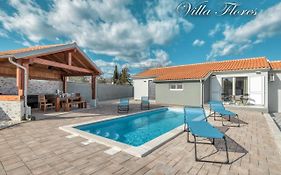 Villa Flores